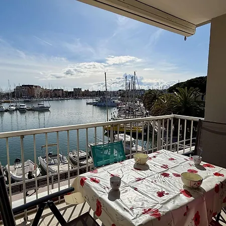Apartment Avec Vue Port Et Parking Privatif - Gn580-025 *